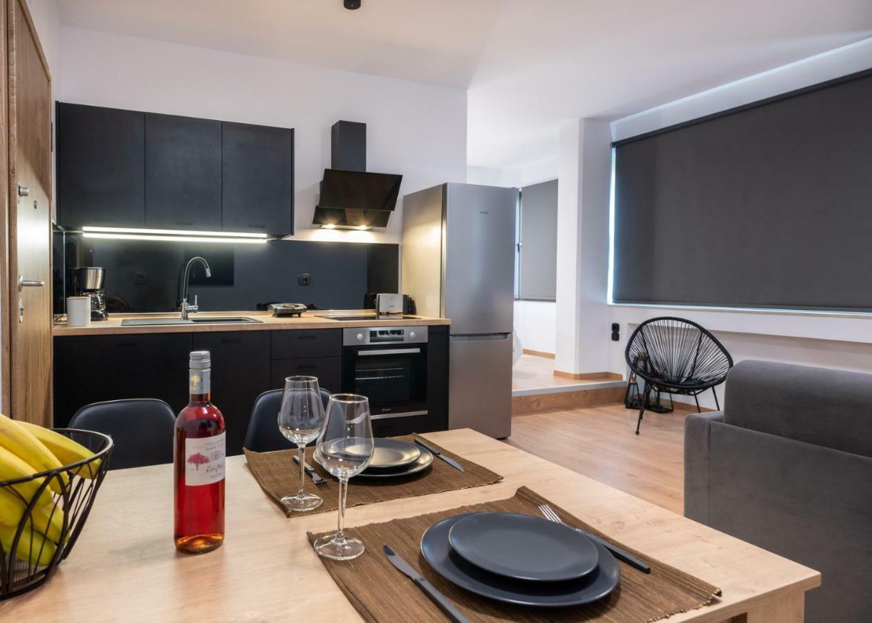 Elegant Urban Apartment Iraklio Eksteriør bilde
